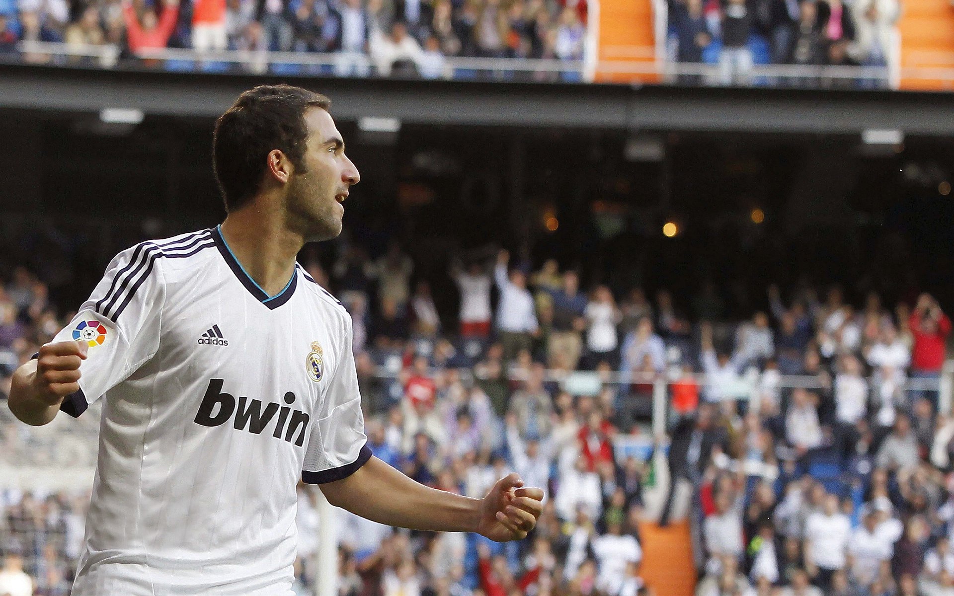 米兰体育-《Faker：迎接第十春，初心依旧》